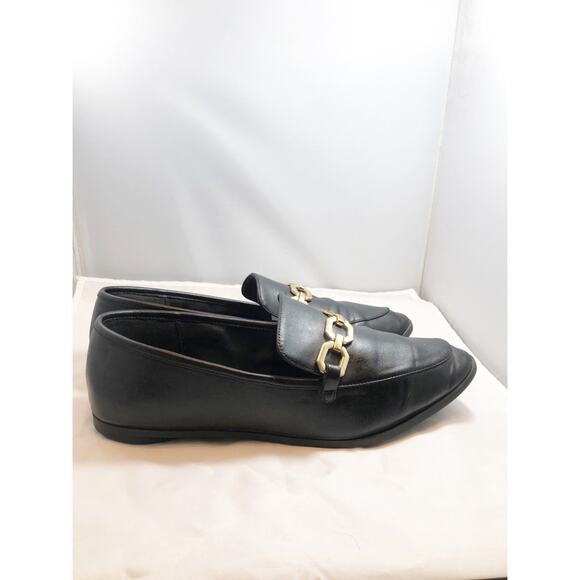H&M Black Loafers with Gold Chain Detail - Picture 4 of 8